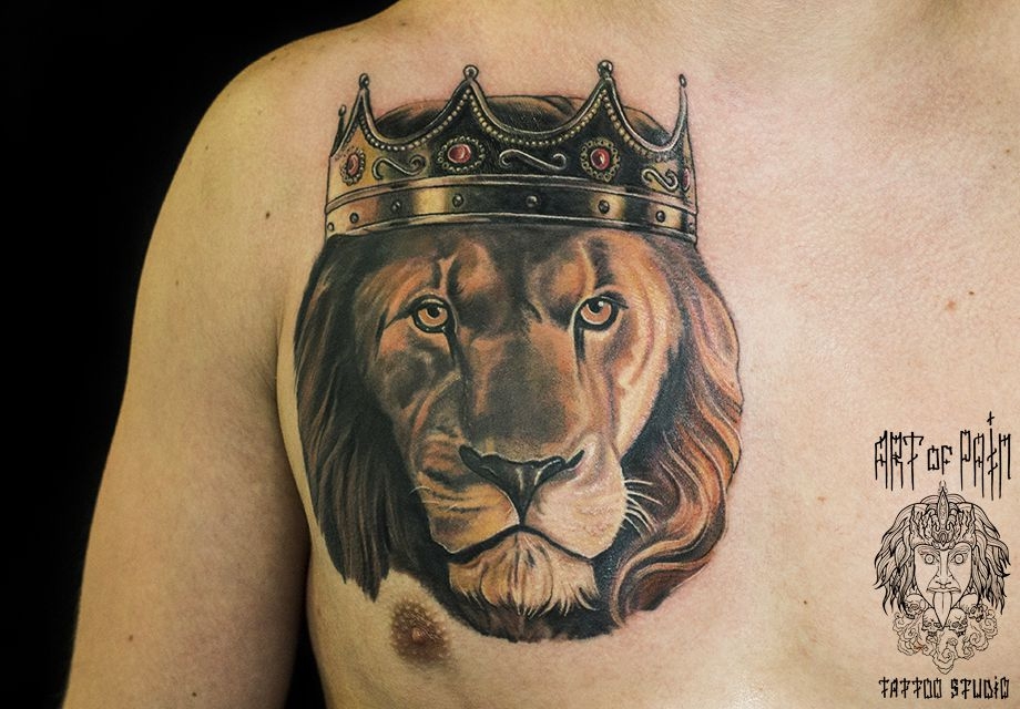 Качественная татуировка льва