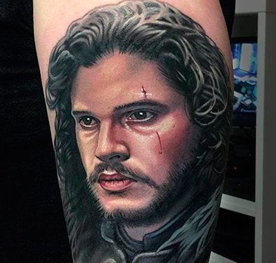 Тату с Джоном Сноу в Ночном дозоре