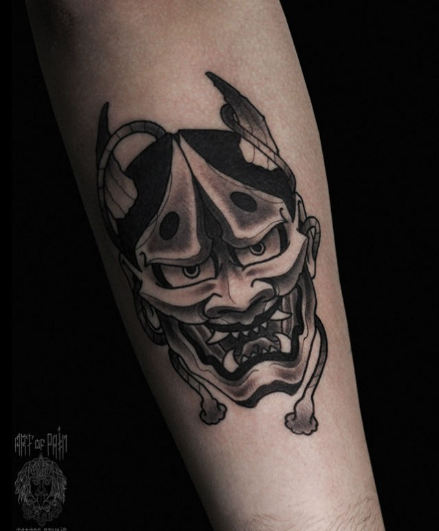 Японская маска Ханья