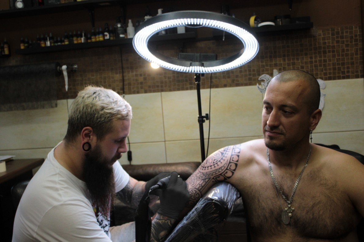 Тату-машинка