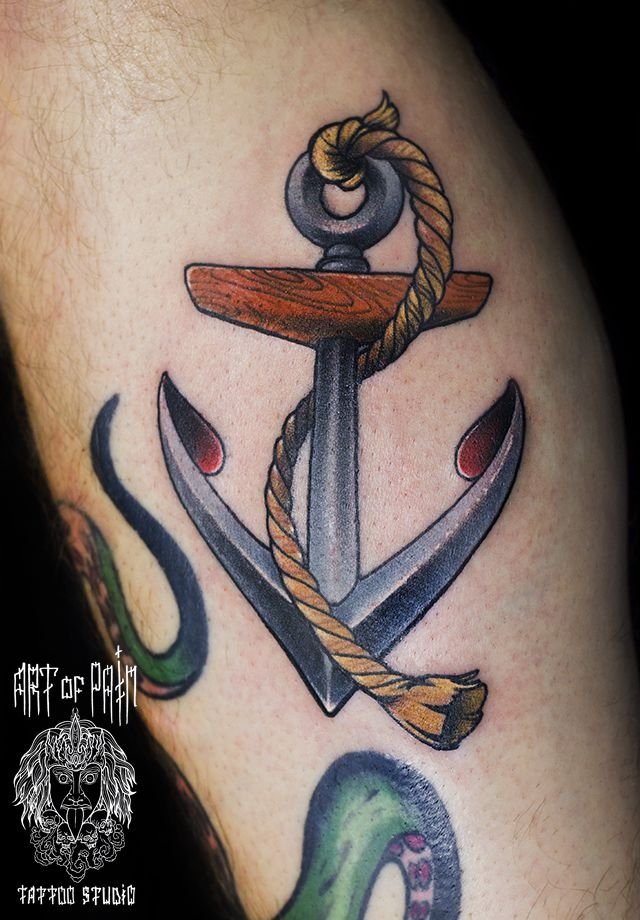Ретро-тату якоря: стиль олд-скул