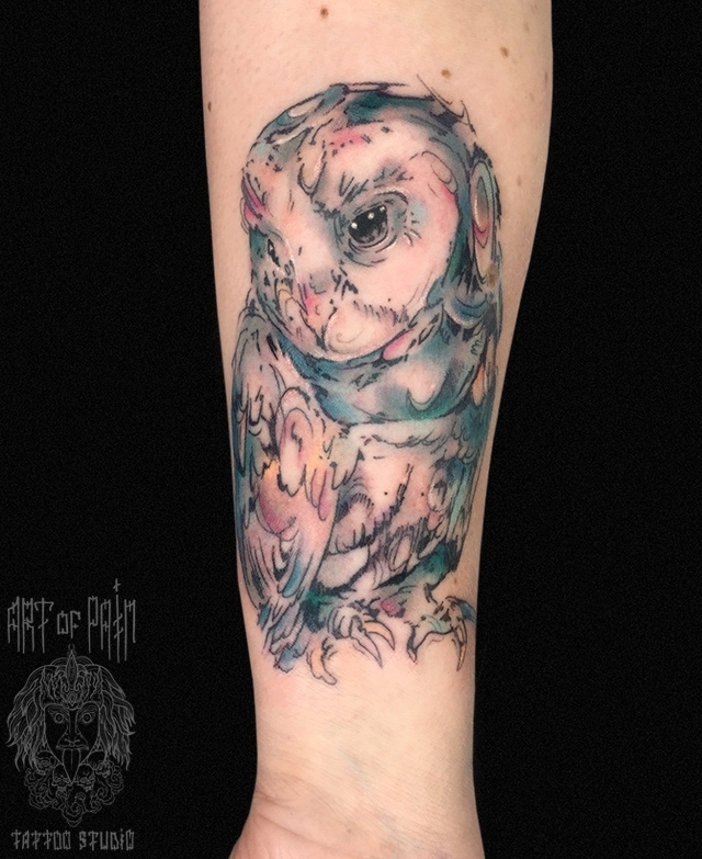 Сова - популярная у девушек тату