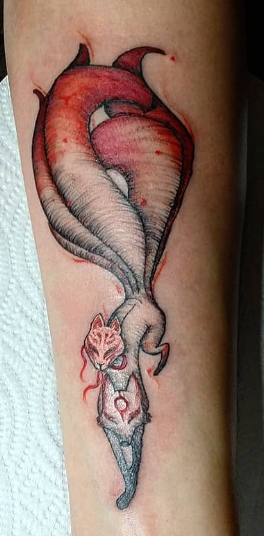 Тату японская лиса-оборотень кицунэ