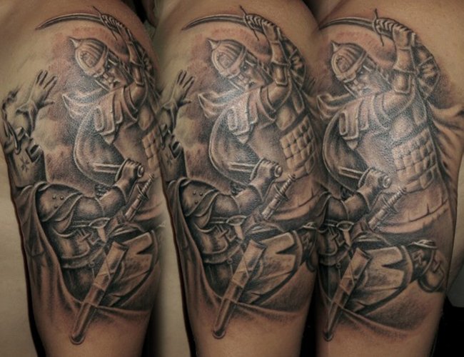 тату витязя на плече
