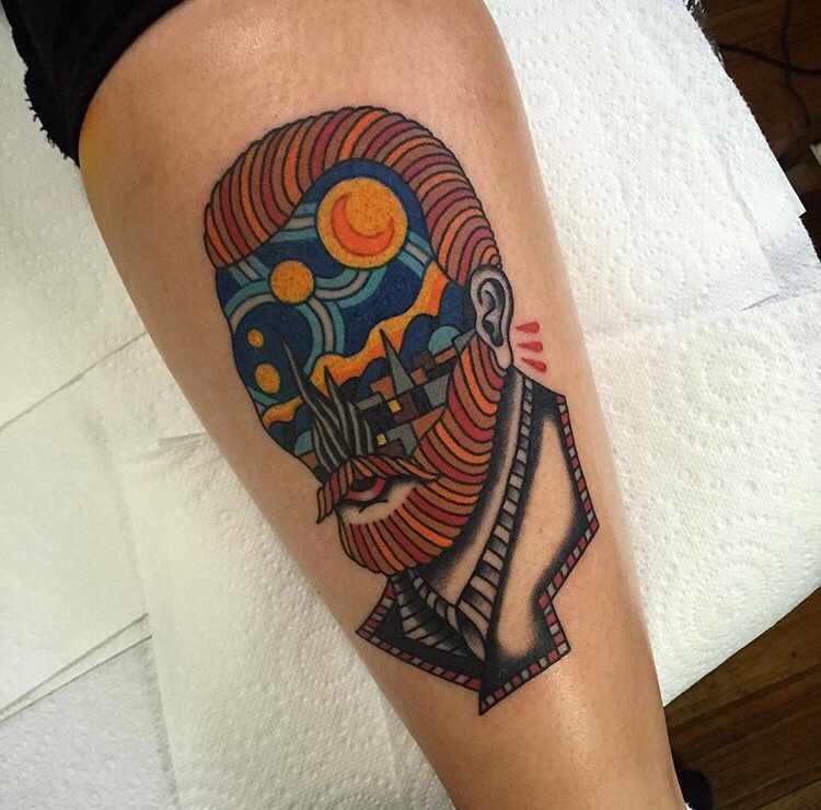 Татуировка по мотивам картин Ван Гога в стиле нью скул