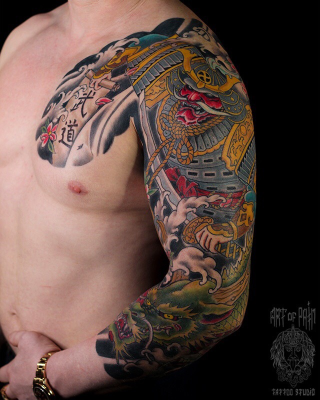 Маска демона в японском стиле