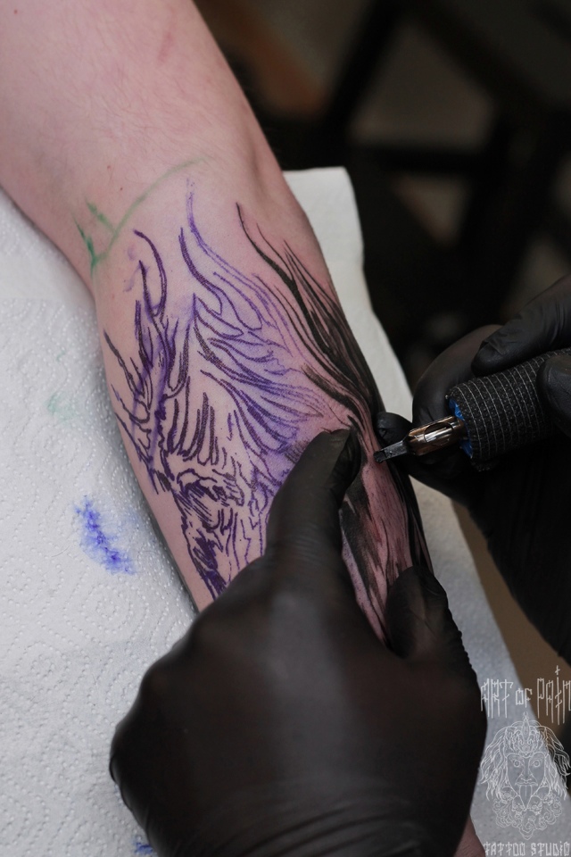 Работа мастера тату