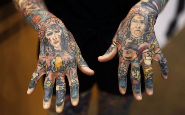 ТОП-10 самых татуированных людей мира
