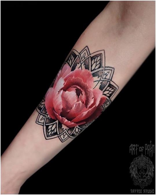 Как сохранить тату яркой и четкой?