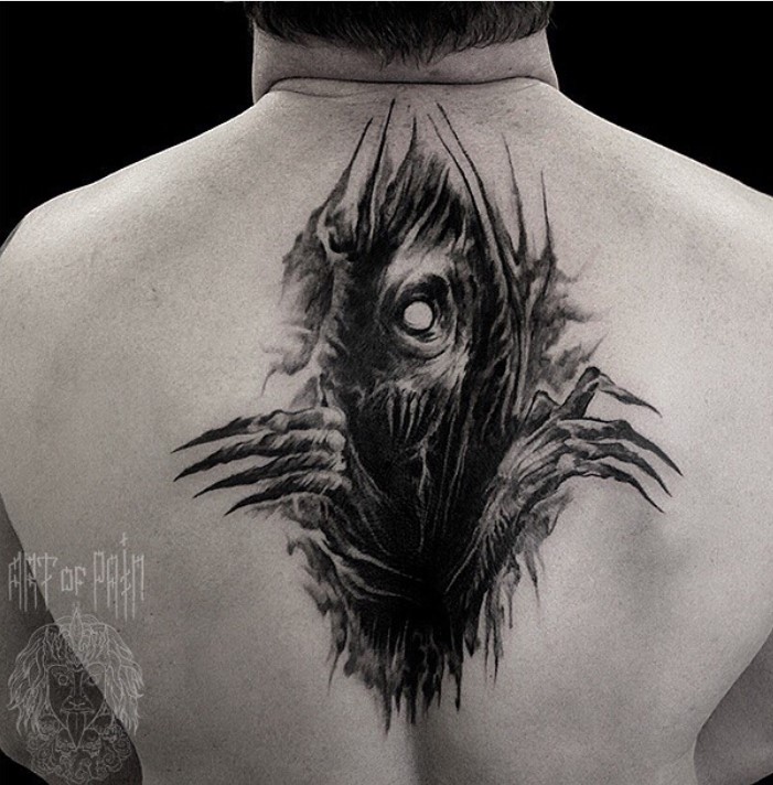 тату органика на спине