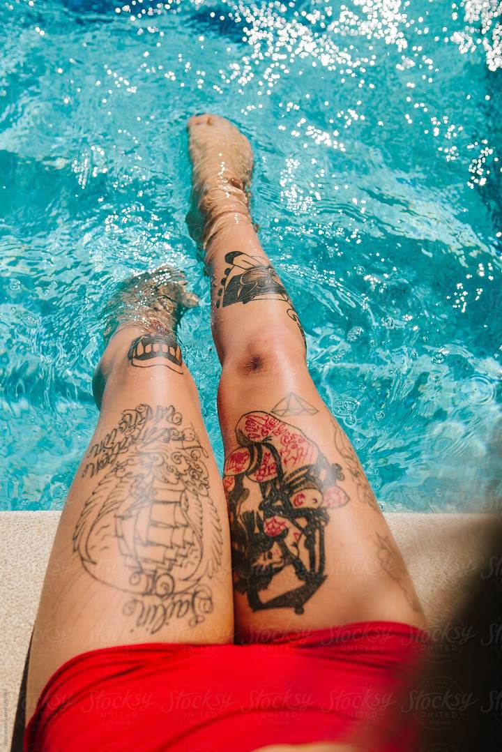 Можно ли плавать со свежей татуировкой в бассейне