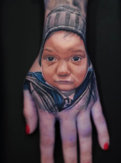 Портрет ребенка на кисти от Никко Хуртадо