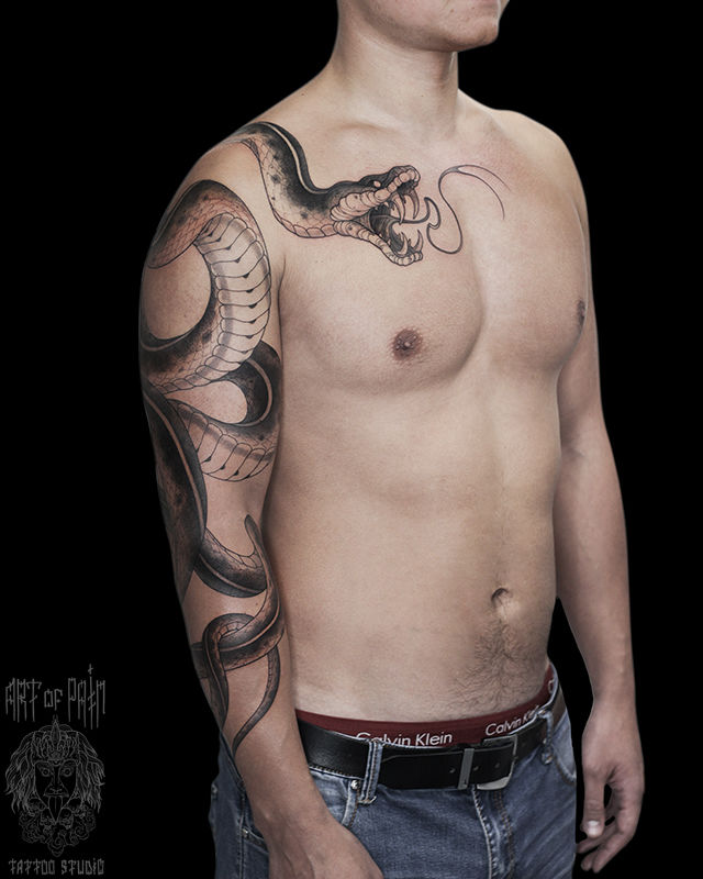 Мужская татуировка на руке и груди - лучшие идеи и советы