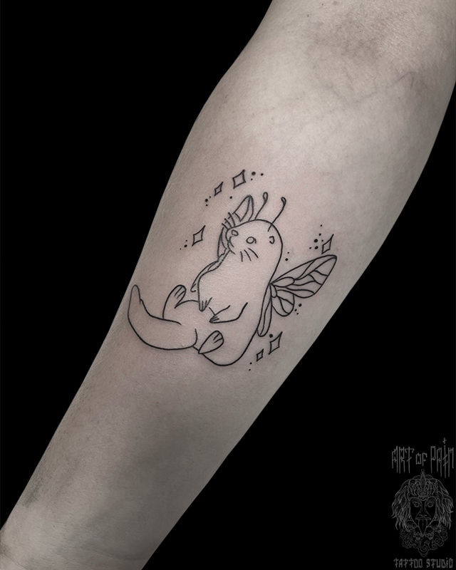 Татуировка женская графика на руке калан – Мастер тату: Иван Алемасов