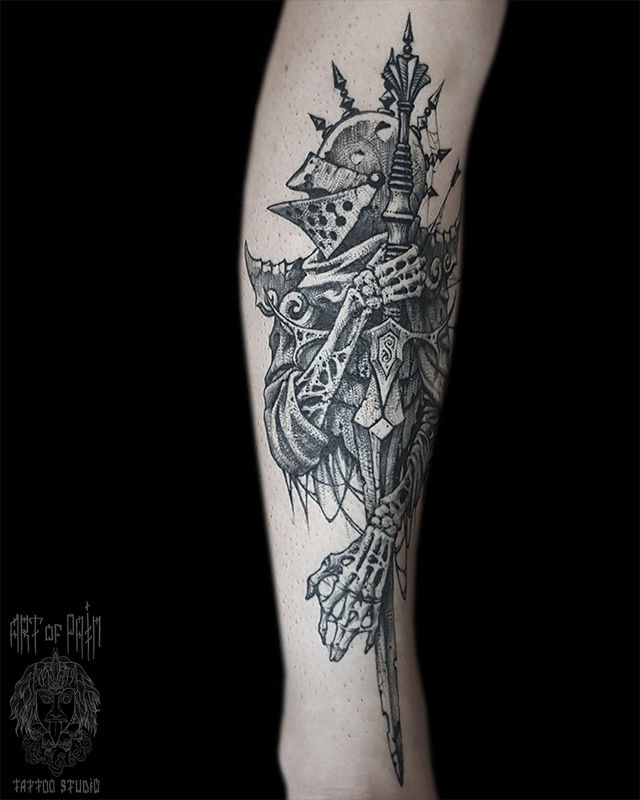 Татуировка женская графика на голени рыцарь – Мастер тату: 