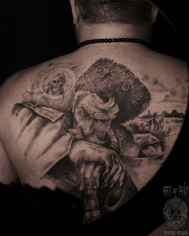 Татуировка мужская графика на спине казак – Мастер тату: 