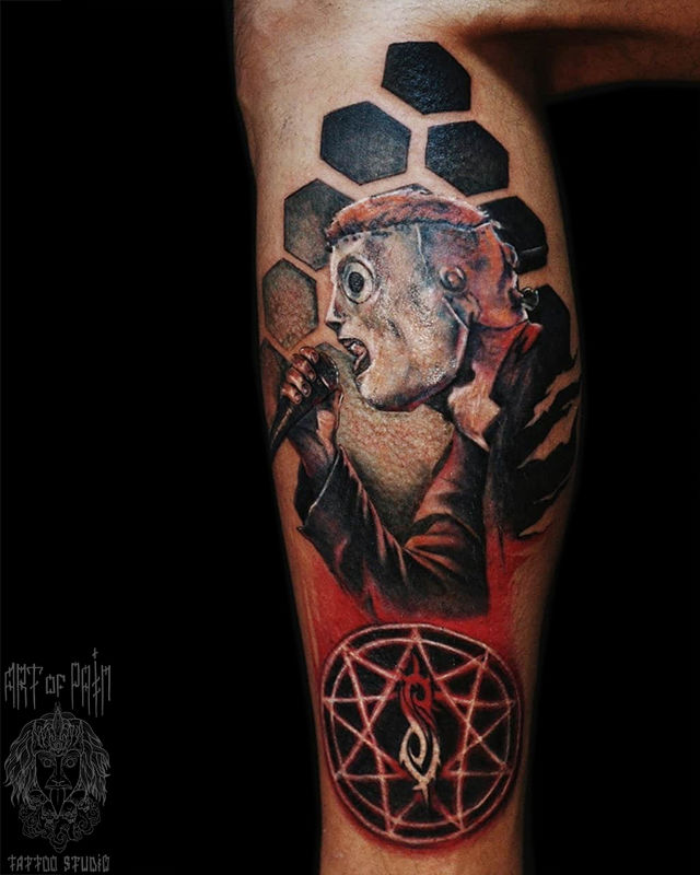 Татуировка мужская графика на голени Slipknot – Мастер тату: 