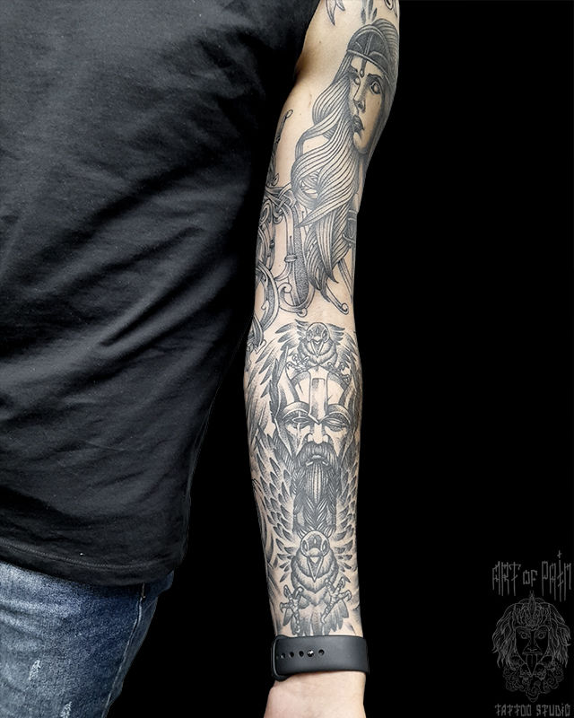 Татуировка мужская графика тату-рукав девушка, воин, крылья – Мастер тату: Николай Орф
