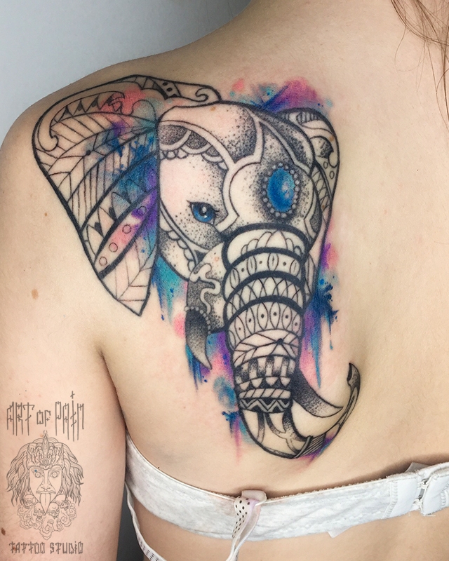 Татуировка женская акварель на лопатке слон – Мастер тату: 