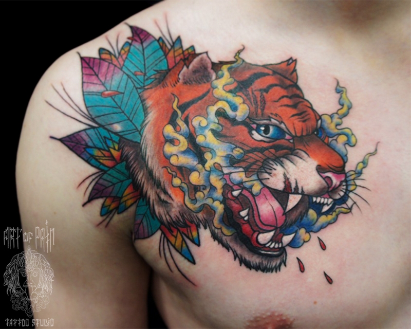 Татуировка мужская нью-скул на груди тигр – Мастер тату: Анастасия Родина