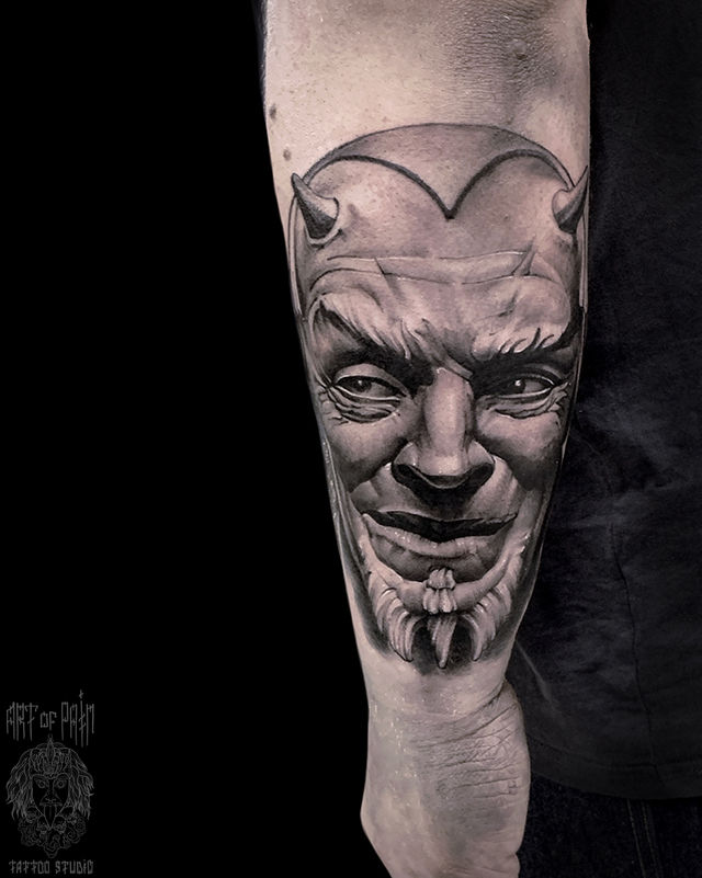 Татуировка мужская реализм на предплечье дьявол – Мастер тату: 