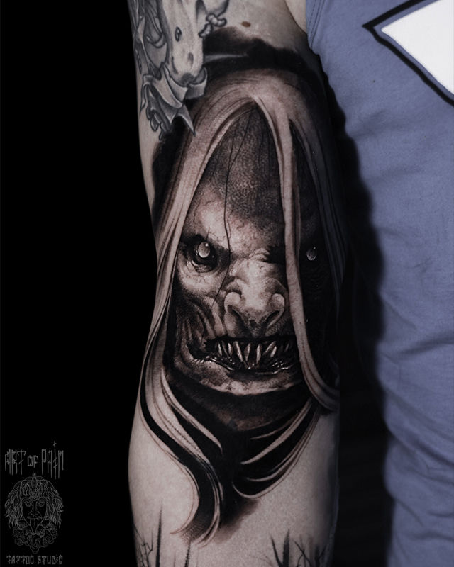 Татуировка мужская хоррор на руке монстр – Мастер тату: Александр Pusstattoo