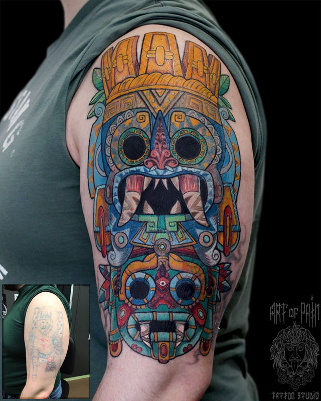 Татуировка мужская нью скул на плече майя кавер – Мастер тату: 