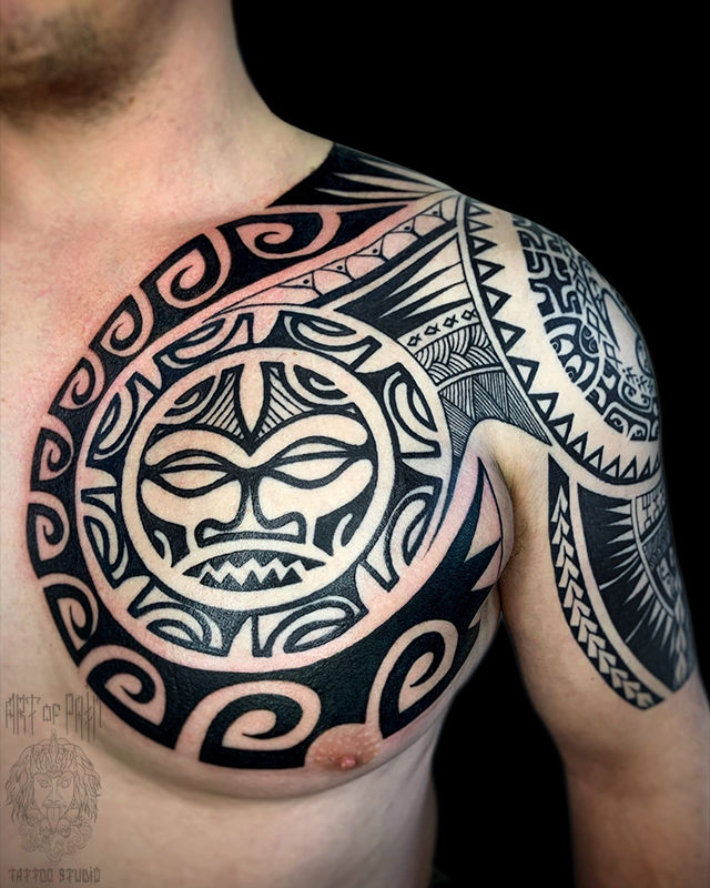 Татуировка мужская полинезия на груди маска – Мастер тату: 