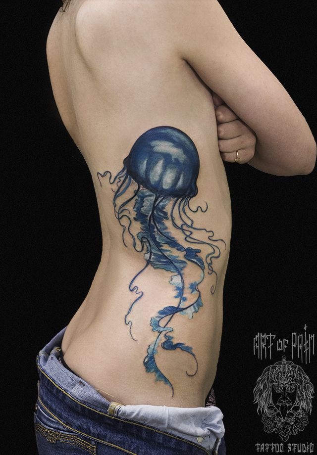 Татуировка женская акварель на боку медуза – Мастер тату: 