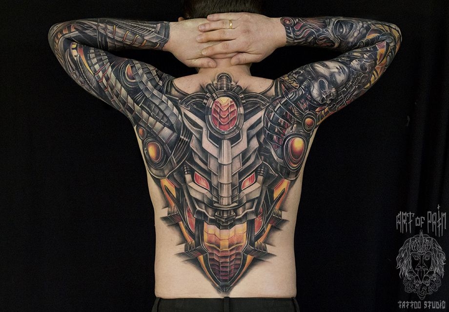 Татуировка мужская биомеханика на спине, механизмы – Мастер тату: 
