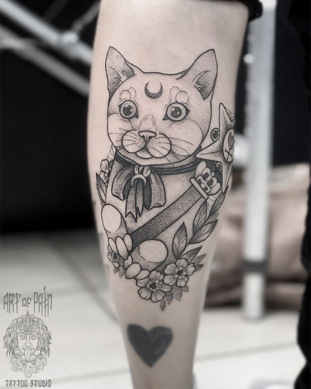 Татуировка женская графика на голени кот – Мастер тату: 
