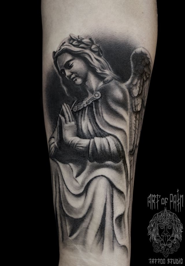 Татуировка мужская Black&Grey на руке ангел – Мастер тату: 