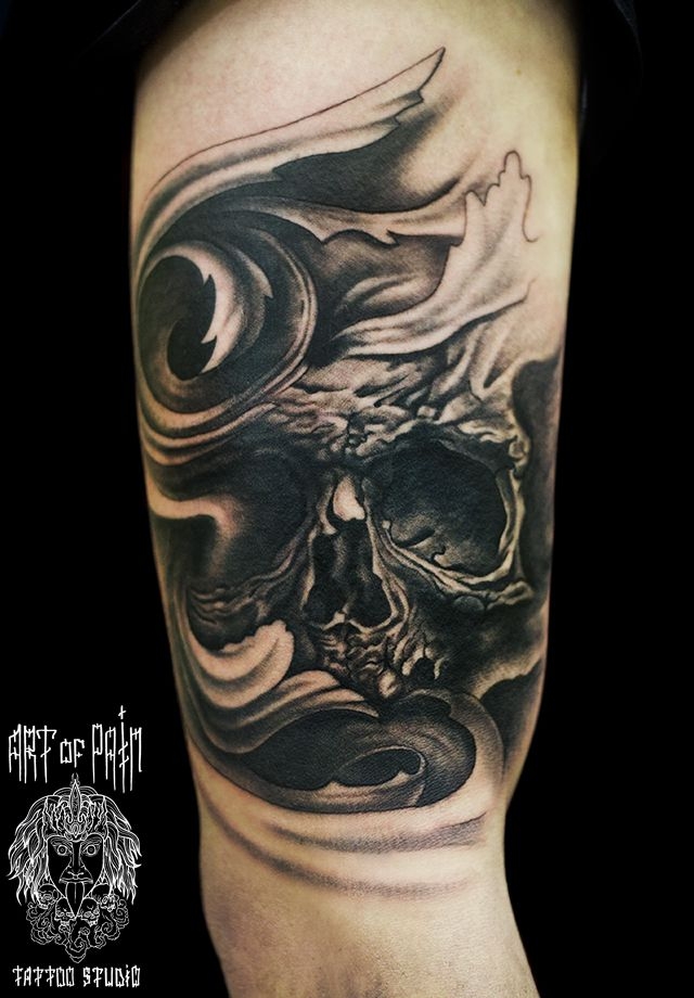 Татуировка мужская Black&Grey на руке череп – Мастер тату: 