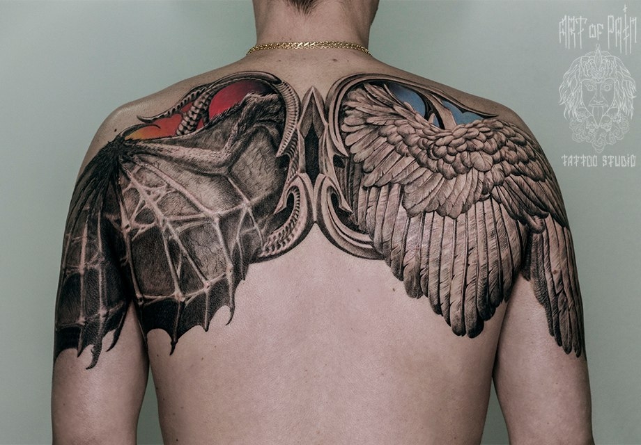  Татуировка мужская Black&Grey на спине крылья – Мастер тату: 
