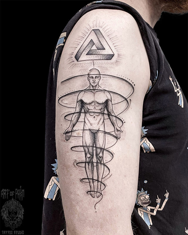 Татуировка мужская графика на плече человек – Мастер тату: Мария Котова
