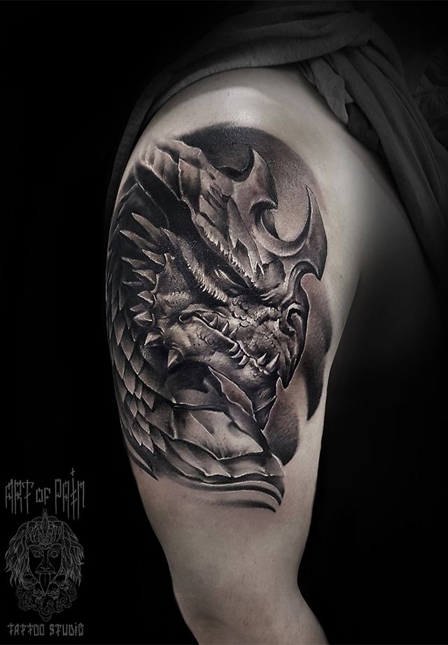 Татуировка мужская black&grey на плече дракон – Мастер тату: 