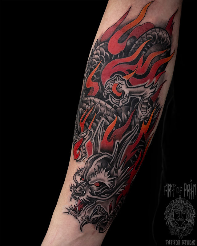 Татуировка мужская япония на предплечье дракон в огне – Мастер тату: 