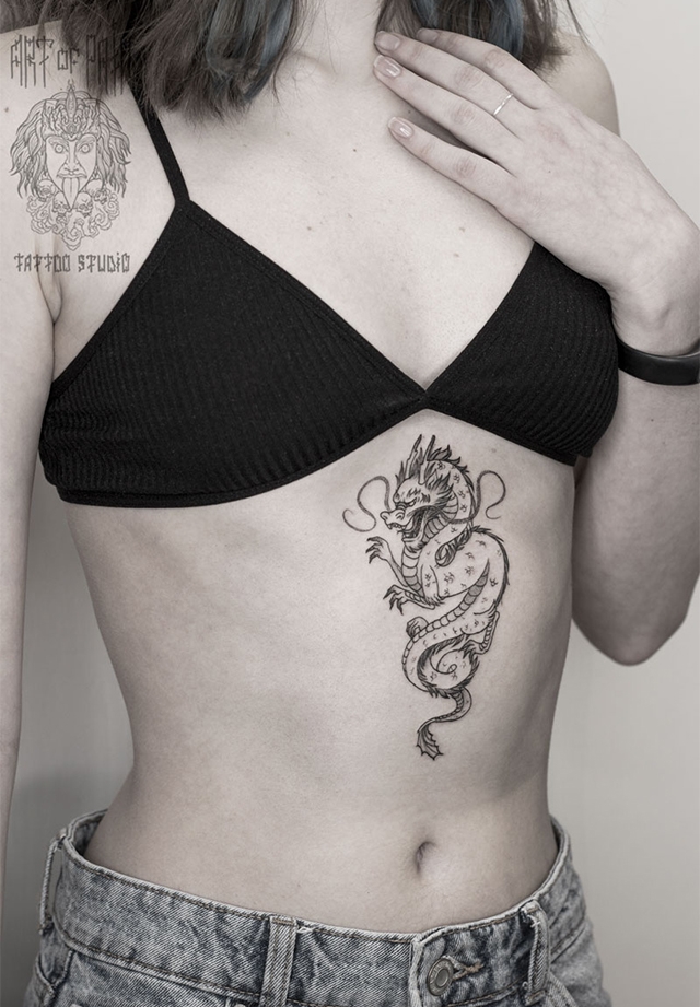 Татуировка женская графика на животе дракон – Мастер тату: 
