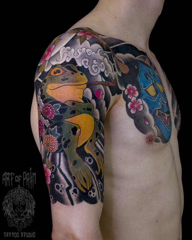 Татуировка мужская япония на плече лягушка – Мастер тату: Марк Акулов