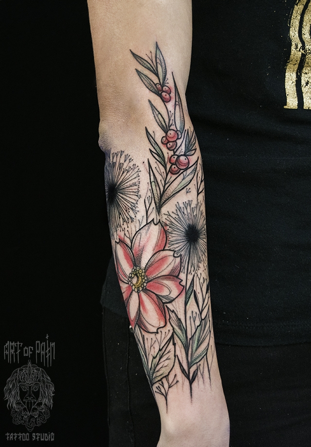 Татуировка женская акварель на предплечье цветы – Мастер тату: Марк Акулов