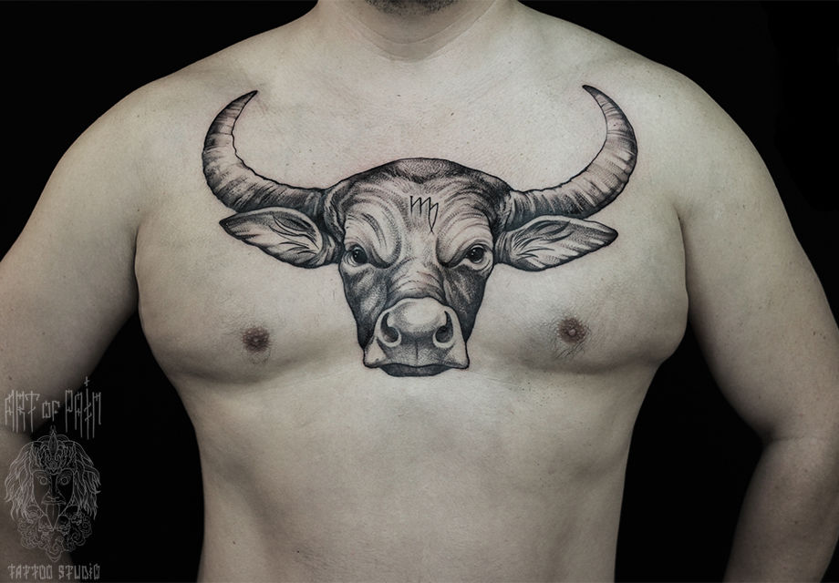 Татуировка мужская графика на груди бык – Мастер тату: 