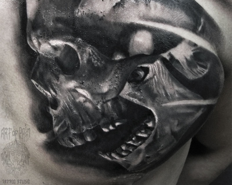 Татуировка мужская хоррор на груди череп животного – Мастер тату: Александр Pusstattoo