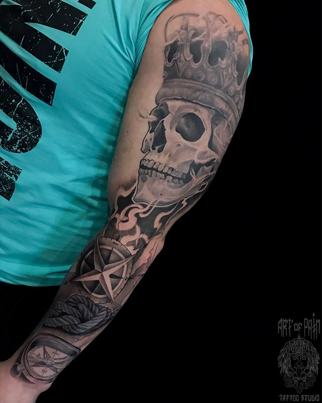Татуировка мужская графика тату-рукав череп в короне, компас – Мастер тату: 