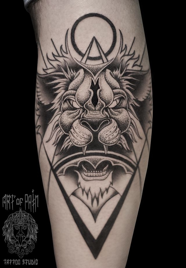 Татуировка мужская графика на икре лев в восточном стиле – Мастер тату: 