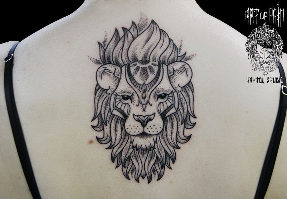 Татуировка женская графика на спине лев – Мастер тату: 