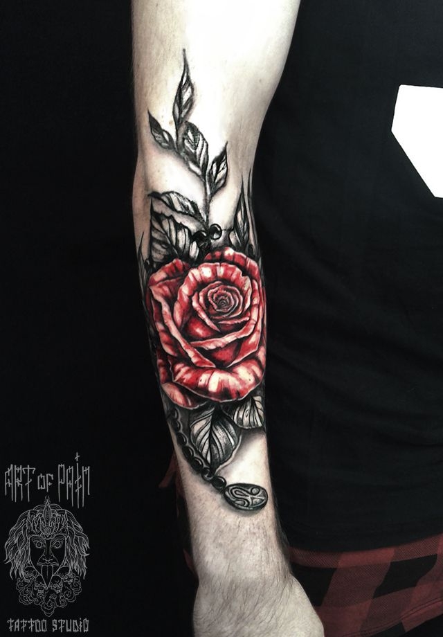 Татуировка женская графика на руке красная роза – Мастер тату: 