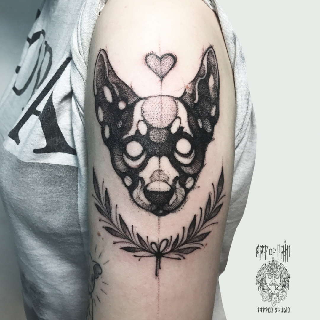 Татуировка женская графика на плече собака – Мастер тату: 