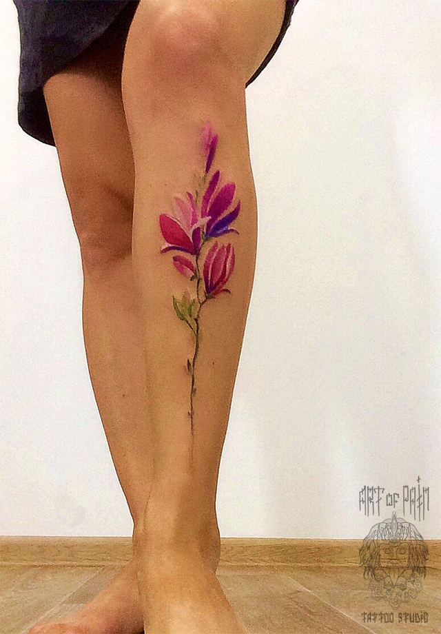 Татуировка женская реализм на ноге цветок – Мастер тату: 