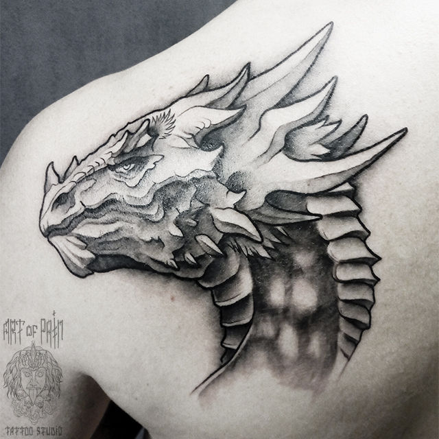 Татуировка мужская фентези на лопатке дракон – Мастер тату: 