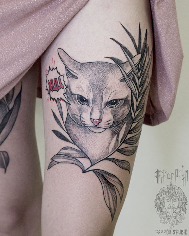 Татуировка женская графика на бедре кошка – Мастер тату: 